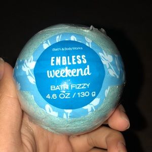 Bath bomb